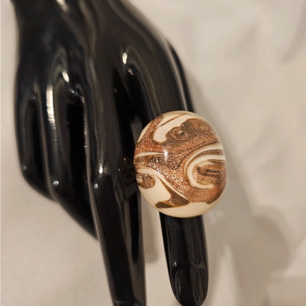Unusually Beautiful Swirl Glass Ring